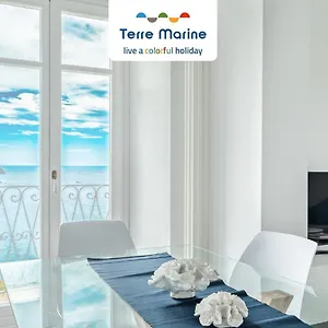 Salty Sky Flat , Terre Marine Apartment Corniglia