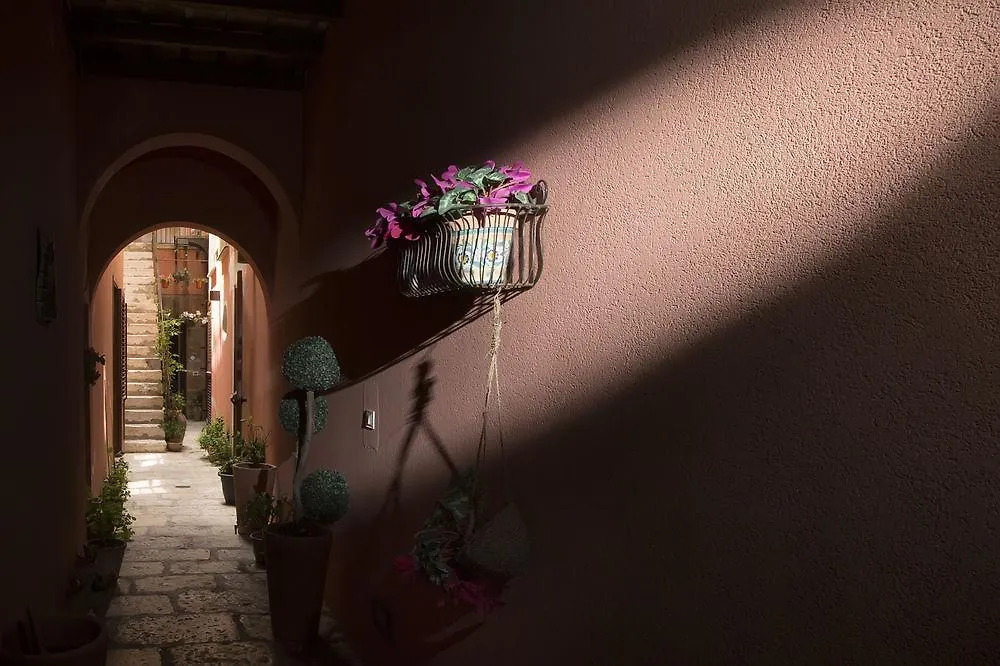Appartamento Il Cortile Fiorito Trapani